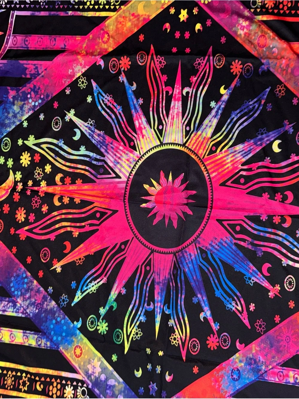 Vibrant Rainbow Sunburst Tapestry Scarf - Black Background